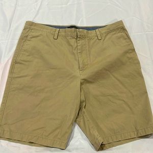 Banana Republic shorts khaki